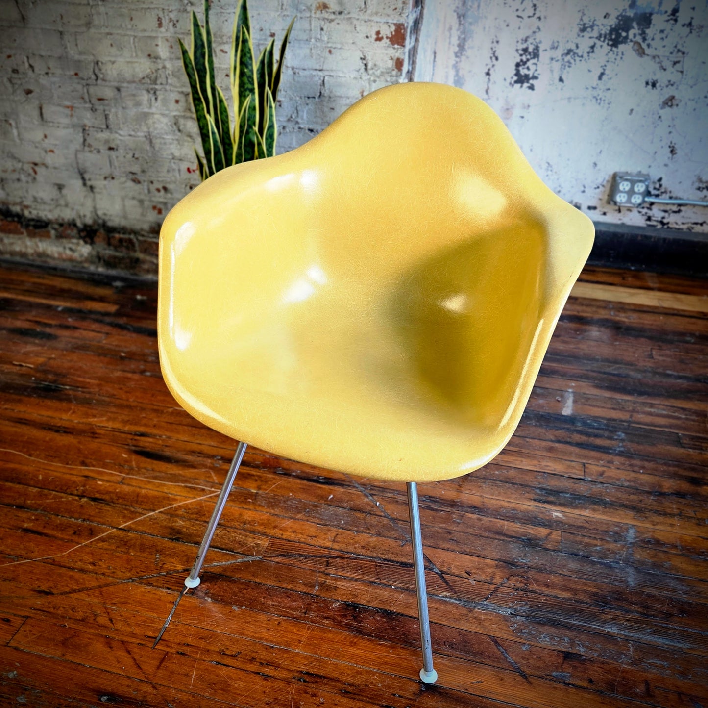 Herman Miller, Eames DAX Lemon-Yellow H-Base c.1965-1977