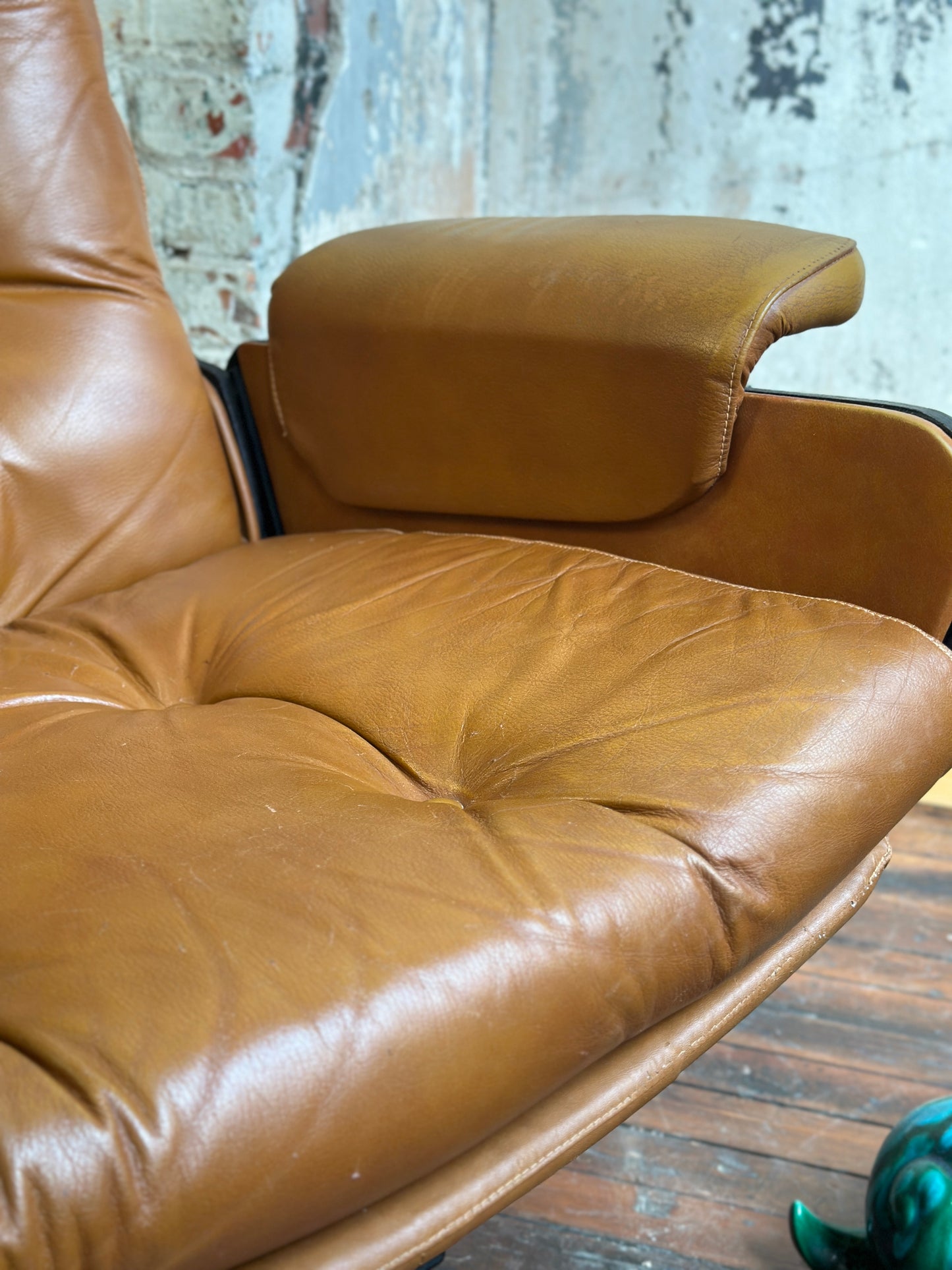 Original Leather Plycraft Swivel Recliner