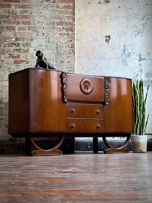 Art Deco Beautility Bar