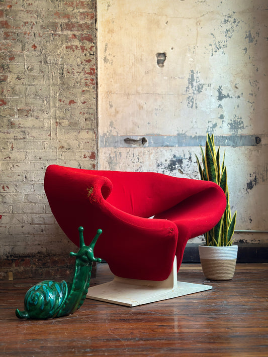 Pierre Paulin Ribbon Chair - Restoration Included