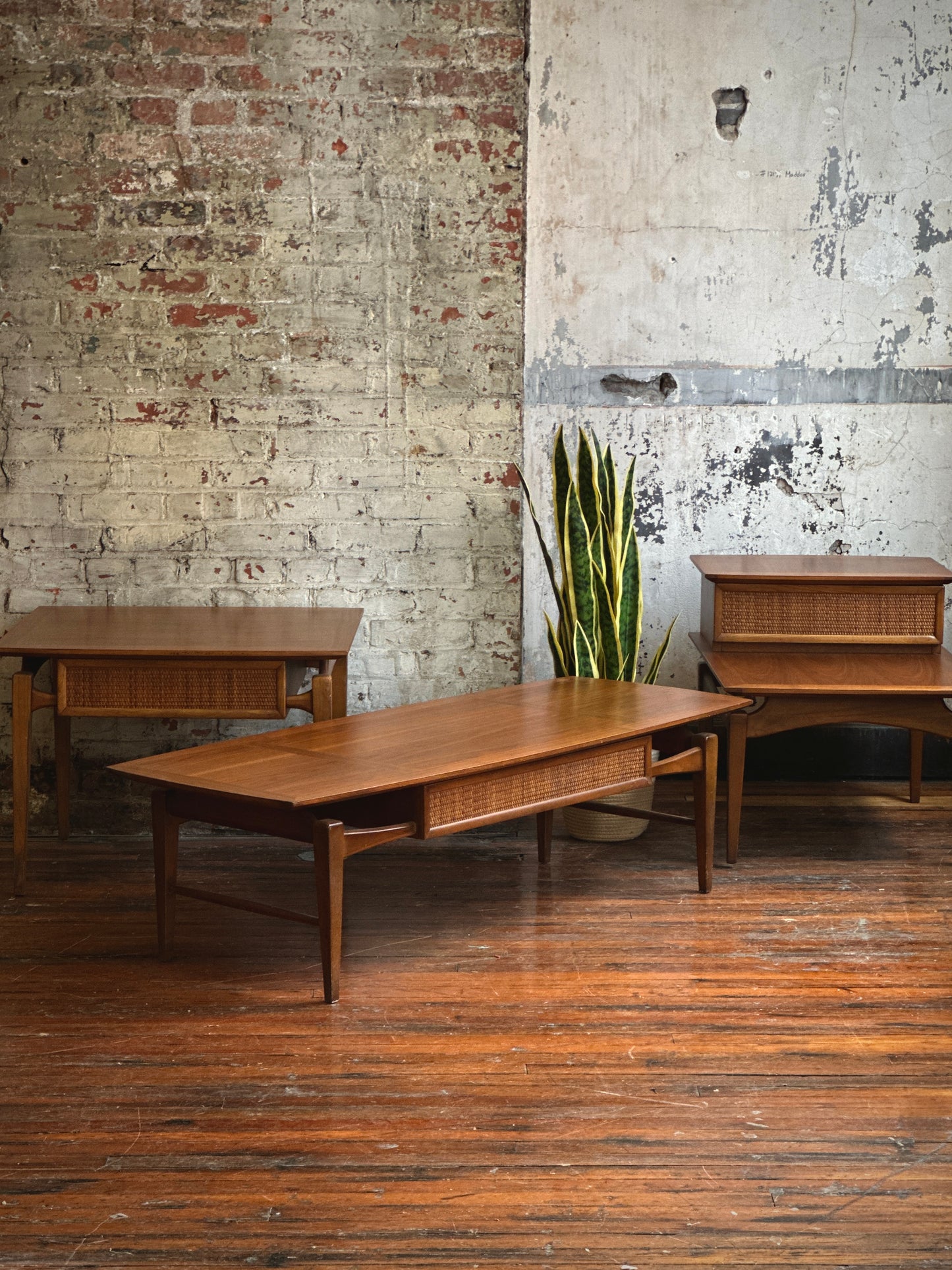 Lane Esteem Coffee Table