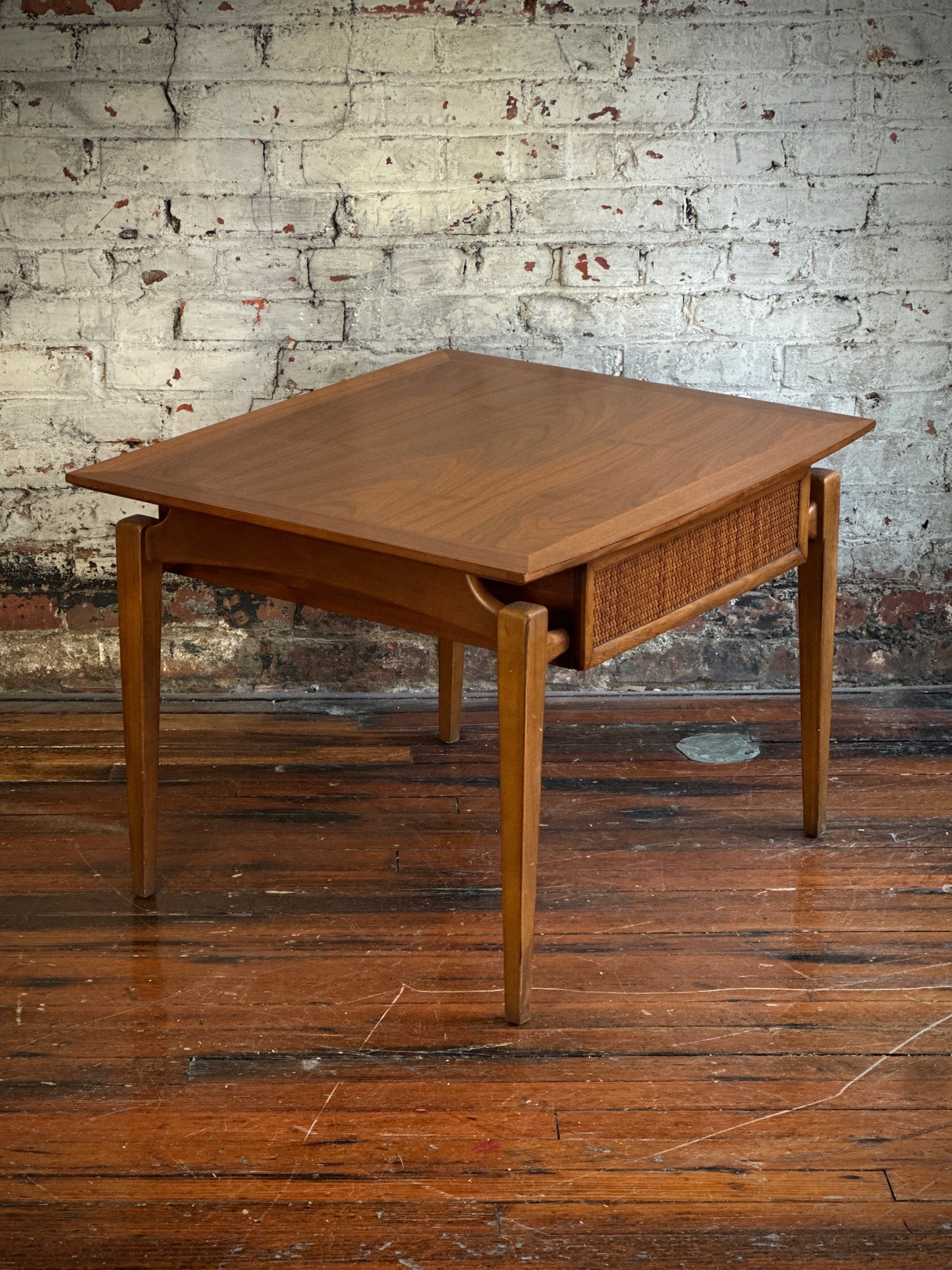 Lane Esteem Side Table with Drawer