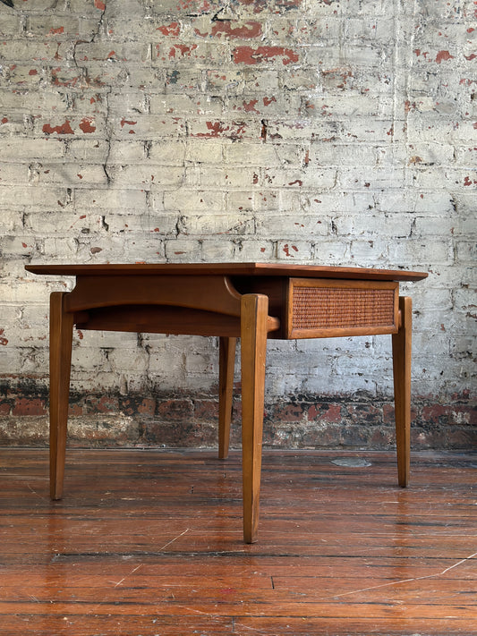 Lane Esteem Side Table with Drawer