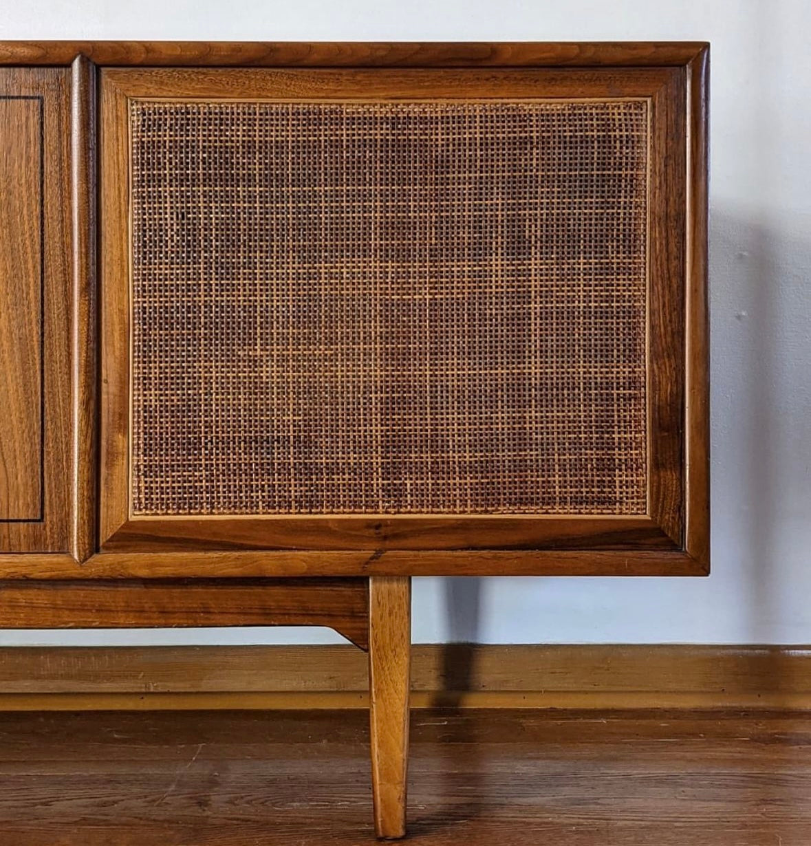 Motorola X-300 Retro-Engineered Stereo Console