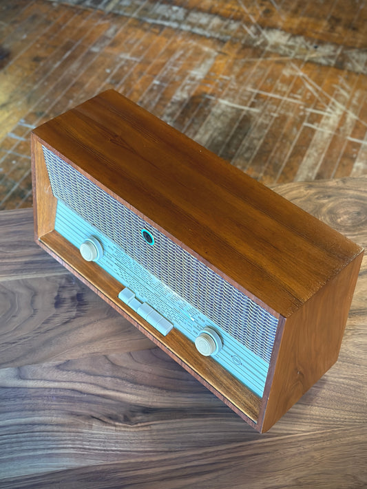 Neckermann 1960's Retro-Engineered Table Radio