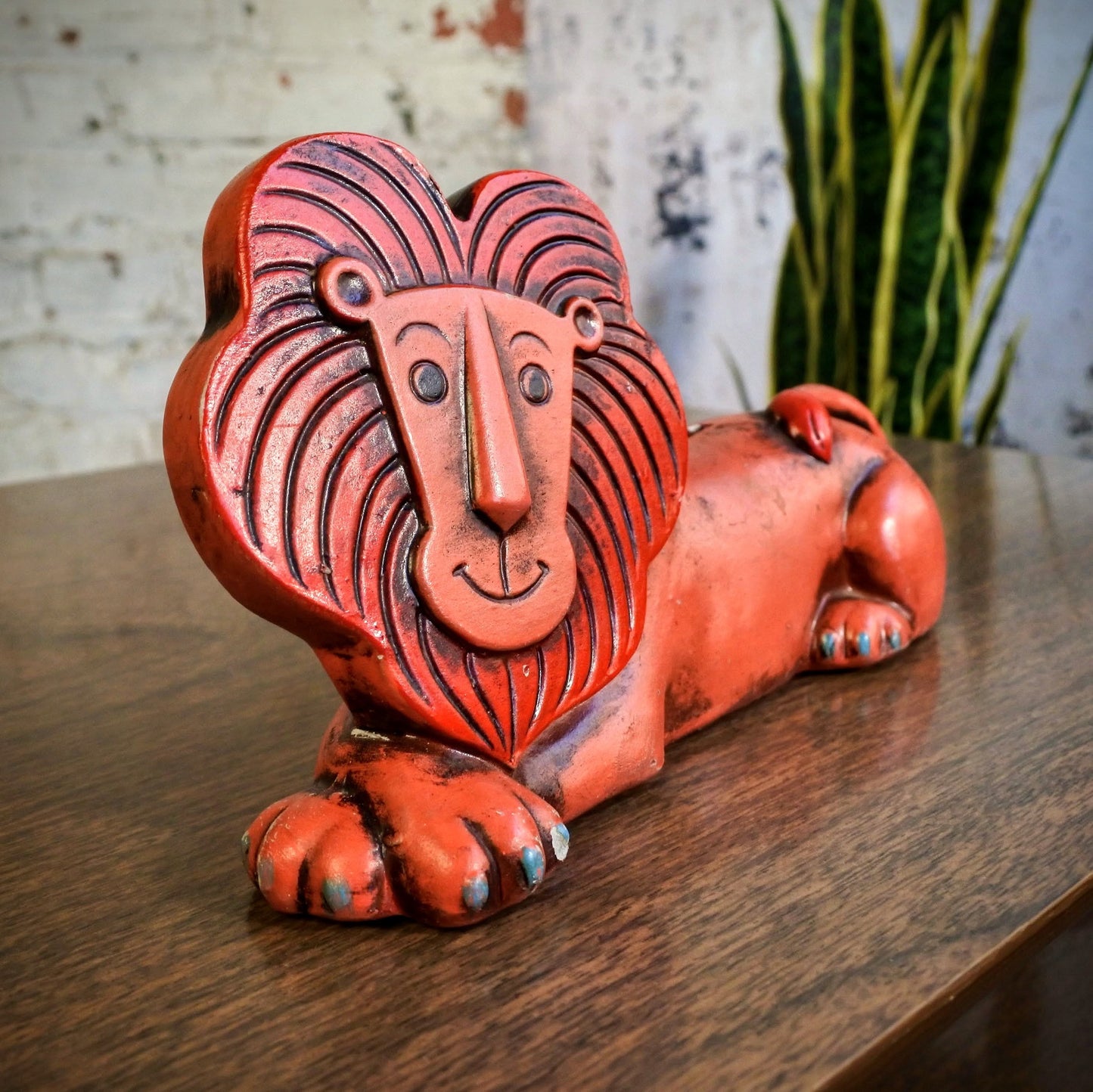 Kitschy Lion Chalkware Vintage Coinbank