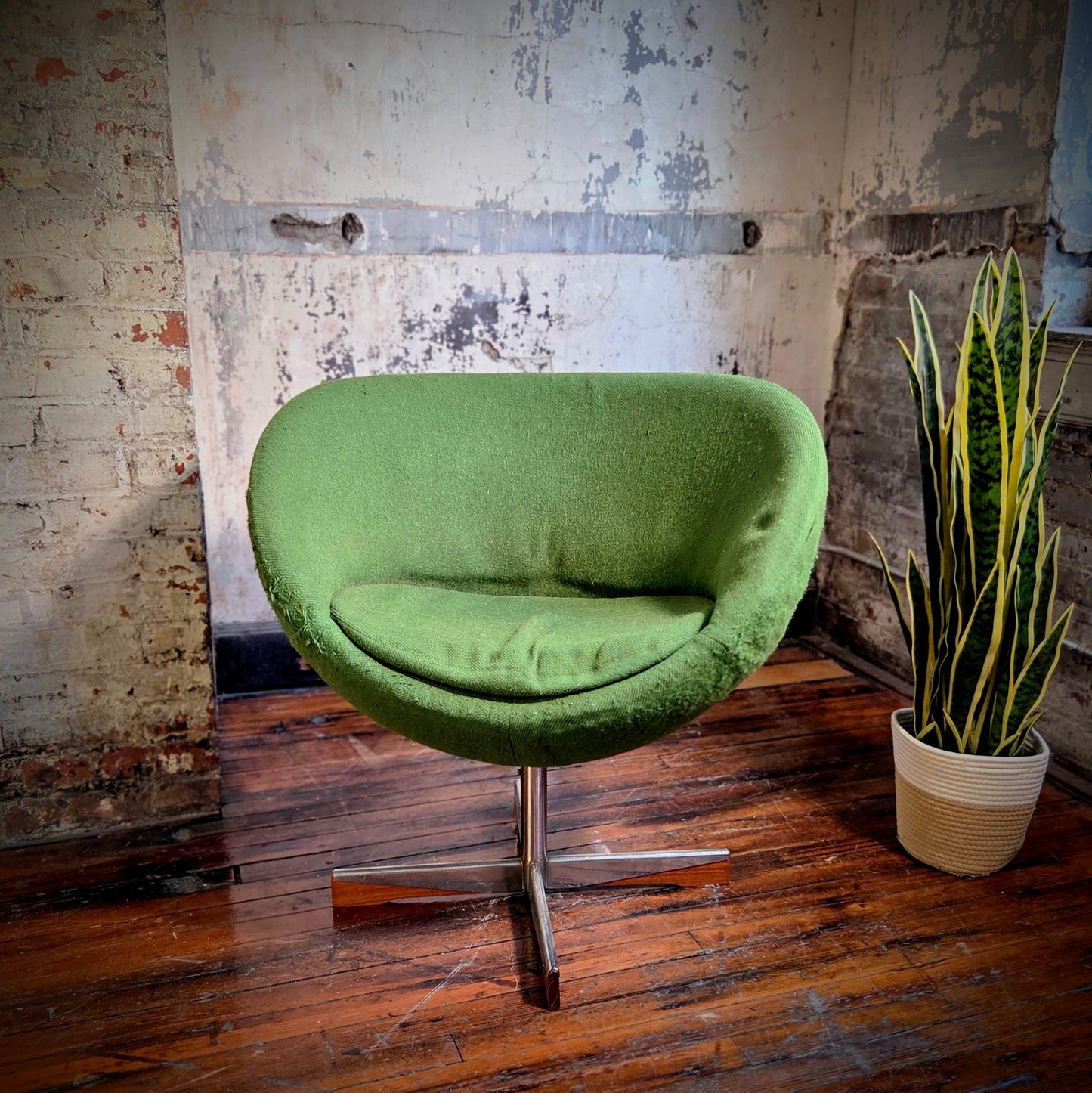 Westnofa Sven Ivar Dysthe Planet Chair c1960s - Restoration Included