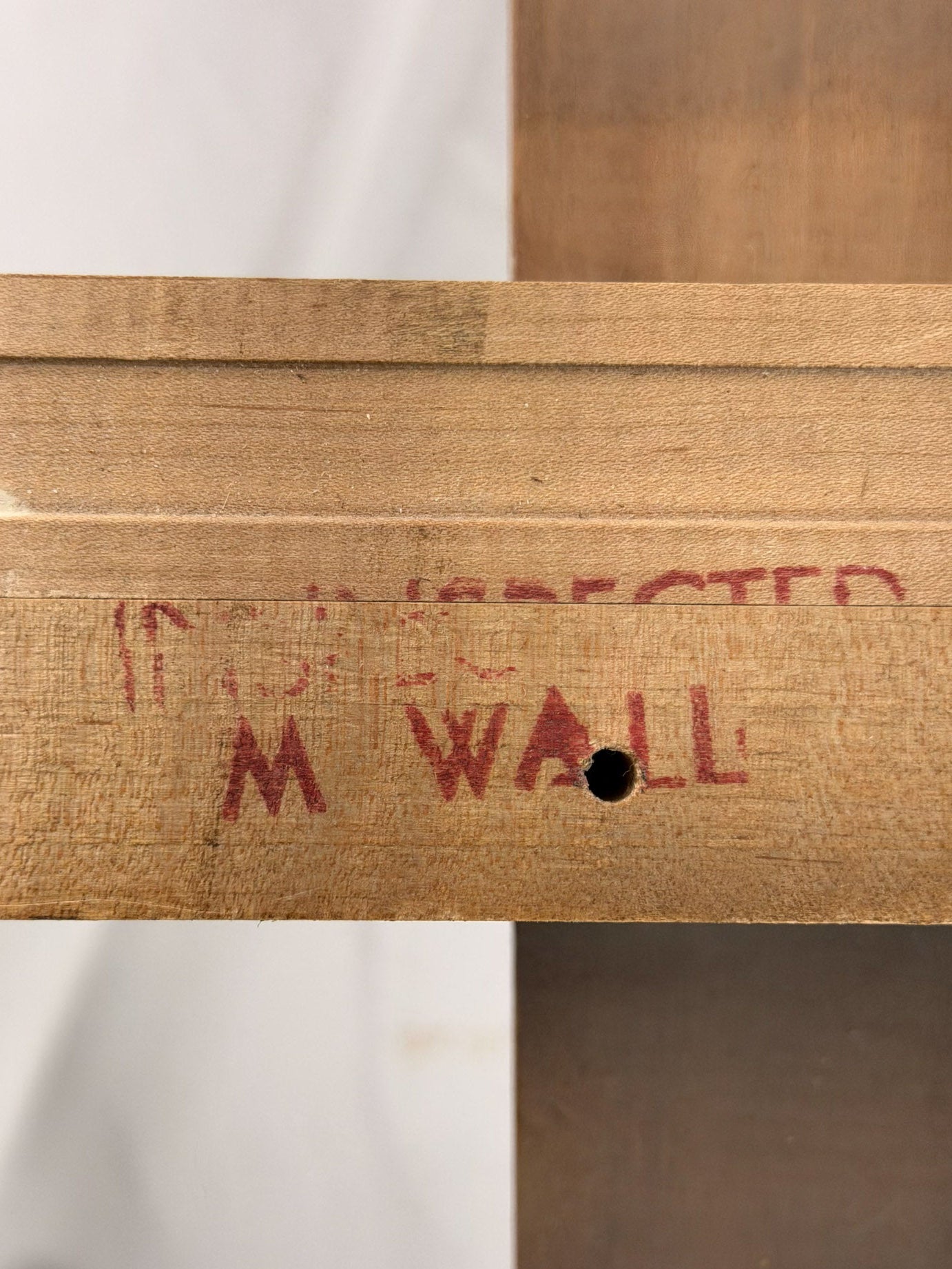 Manufactures mark on dinig table extension