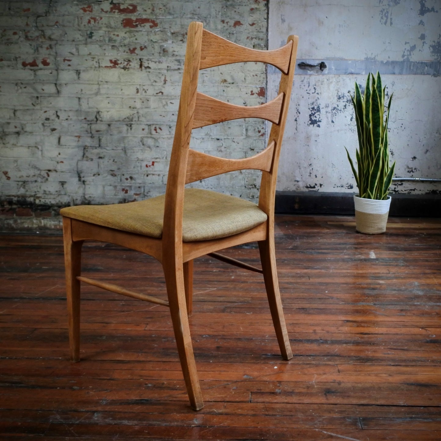 Lane Rhythm Mid Century Modern Set of 4 Chairs with Restoration Included