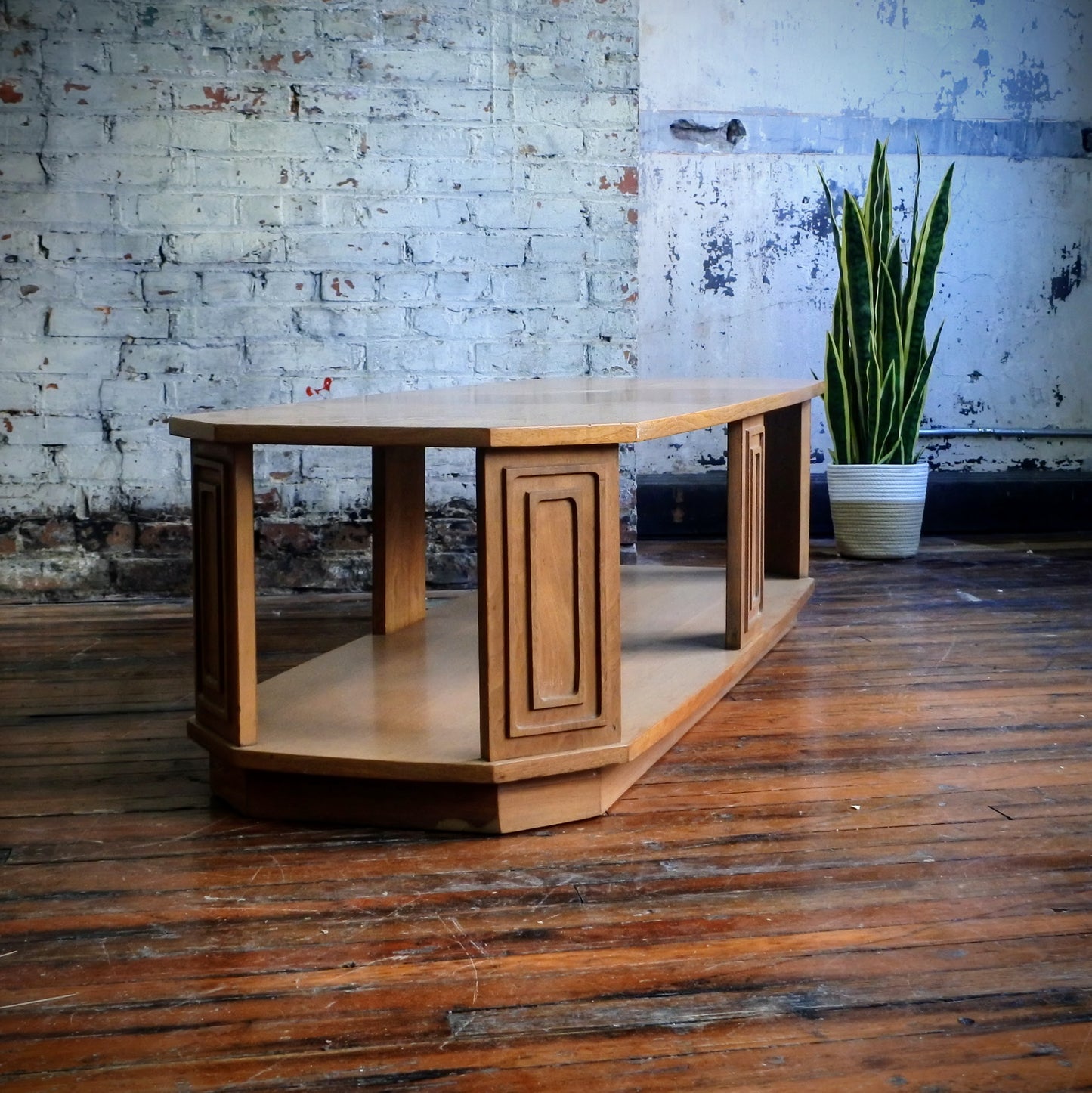 Broyhill Sculptura Living Room Set w Coffee Table & Pair of Side Tables