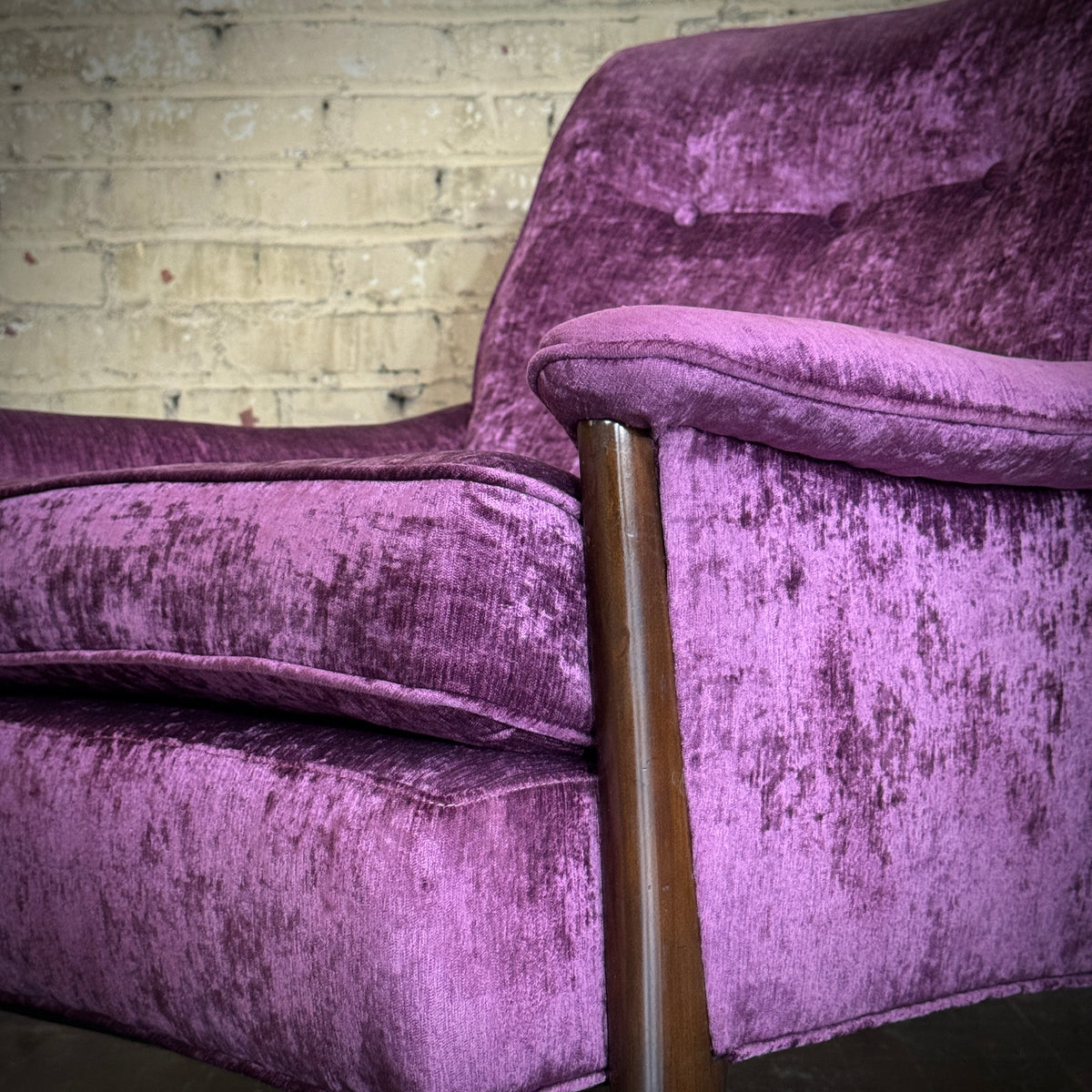 Pair - Violet Upholstered Kroehler Lounge Chairs