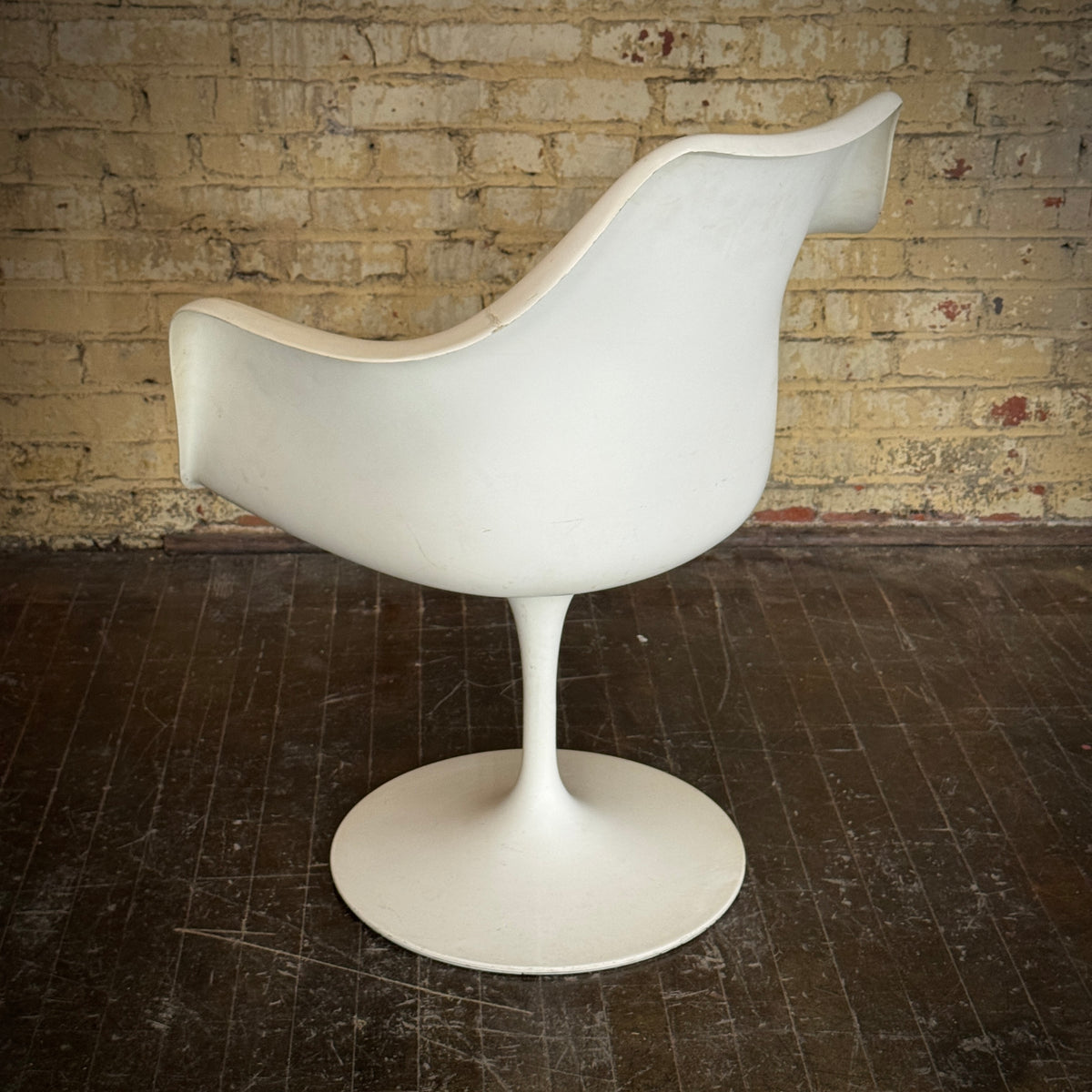 Pair - Eero Saarinin First Generation for Knoll Tulip Armchairs