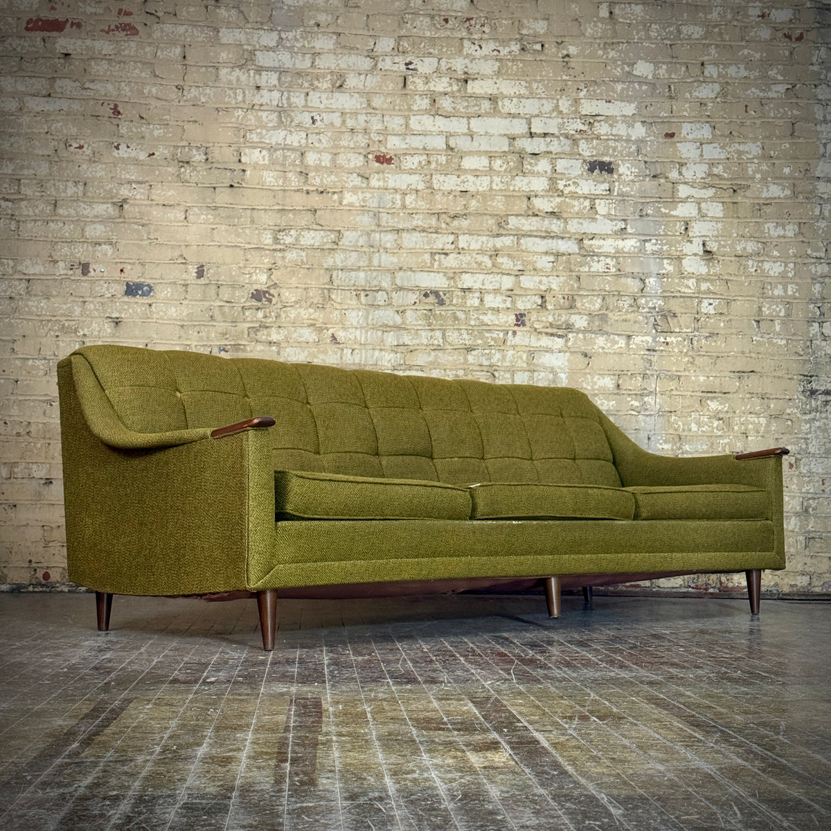 Kroehler Avant Sofa (YOU customize!)