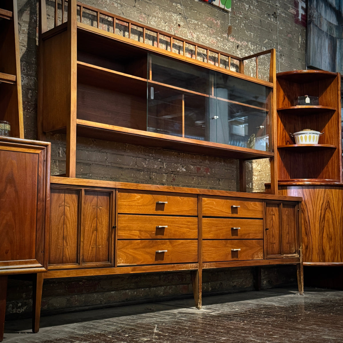 Lane Tuxedo Two-Piece Highboard