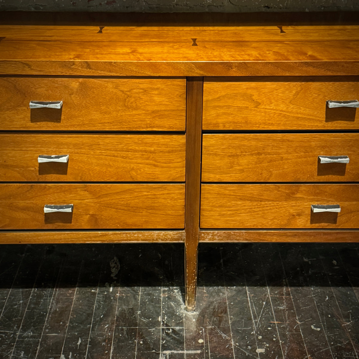 Lane Tuxedo Two-Piece Highboard