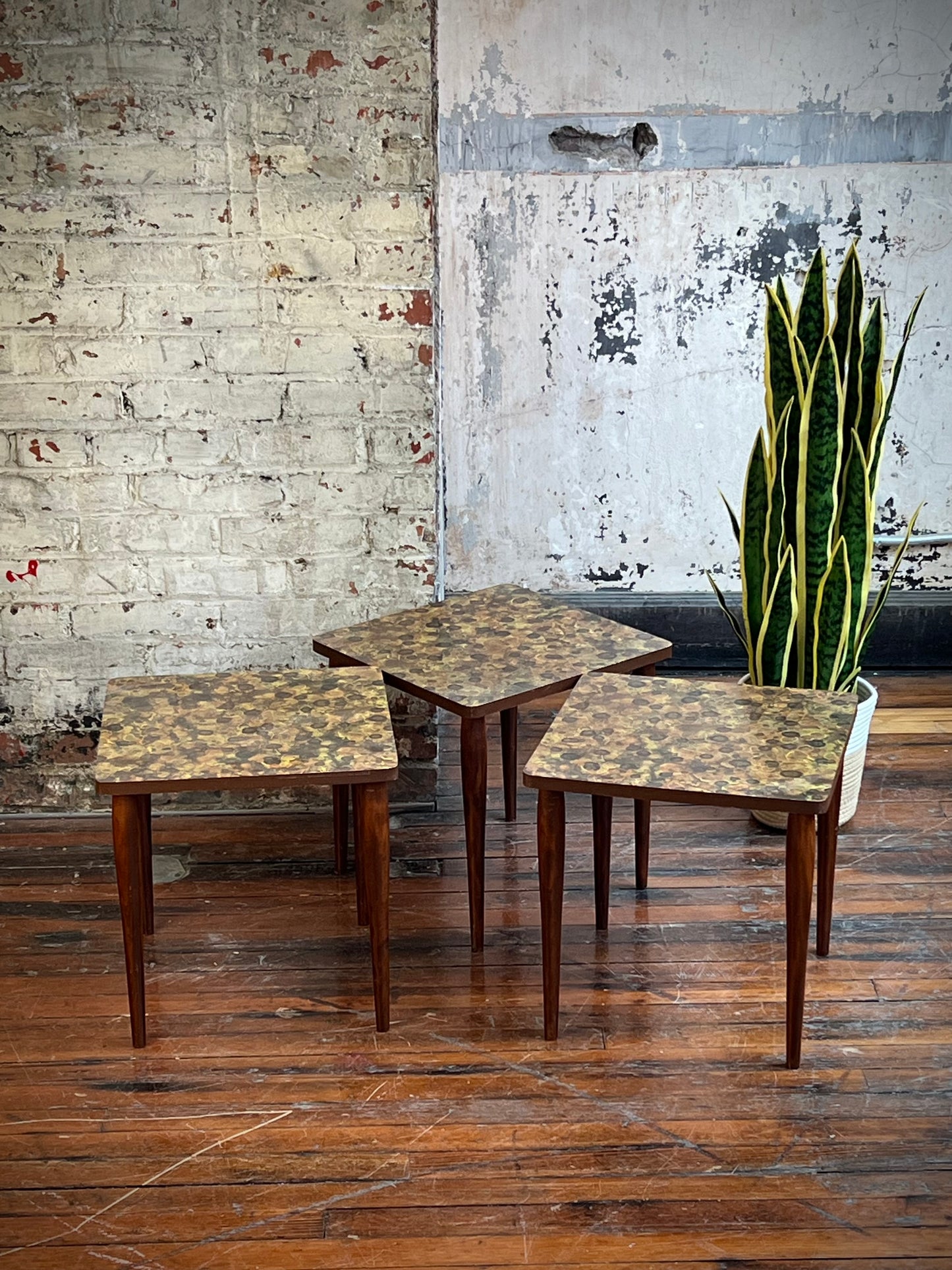 Vintage Nesting Side / Occasional Tables