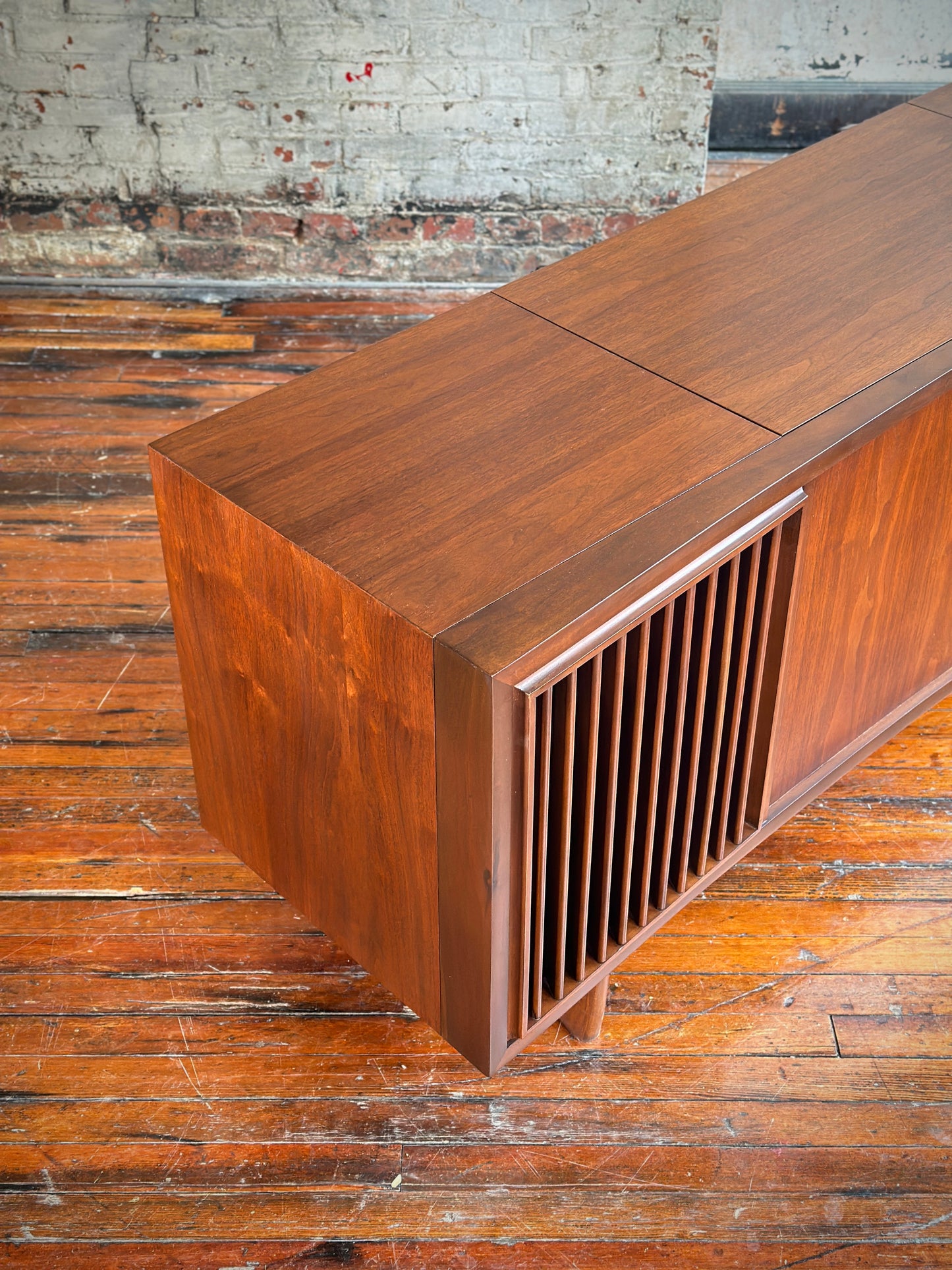 RCA Annapolis Retro-Engineered Stereo Console