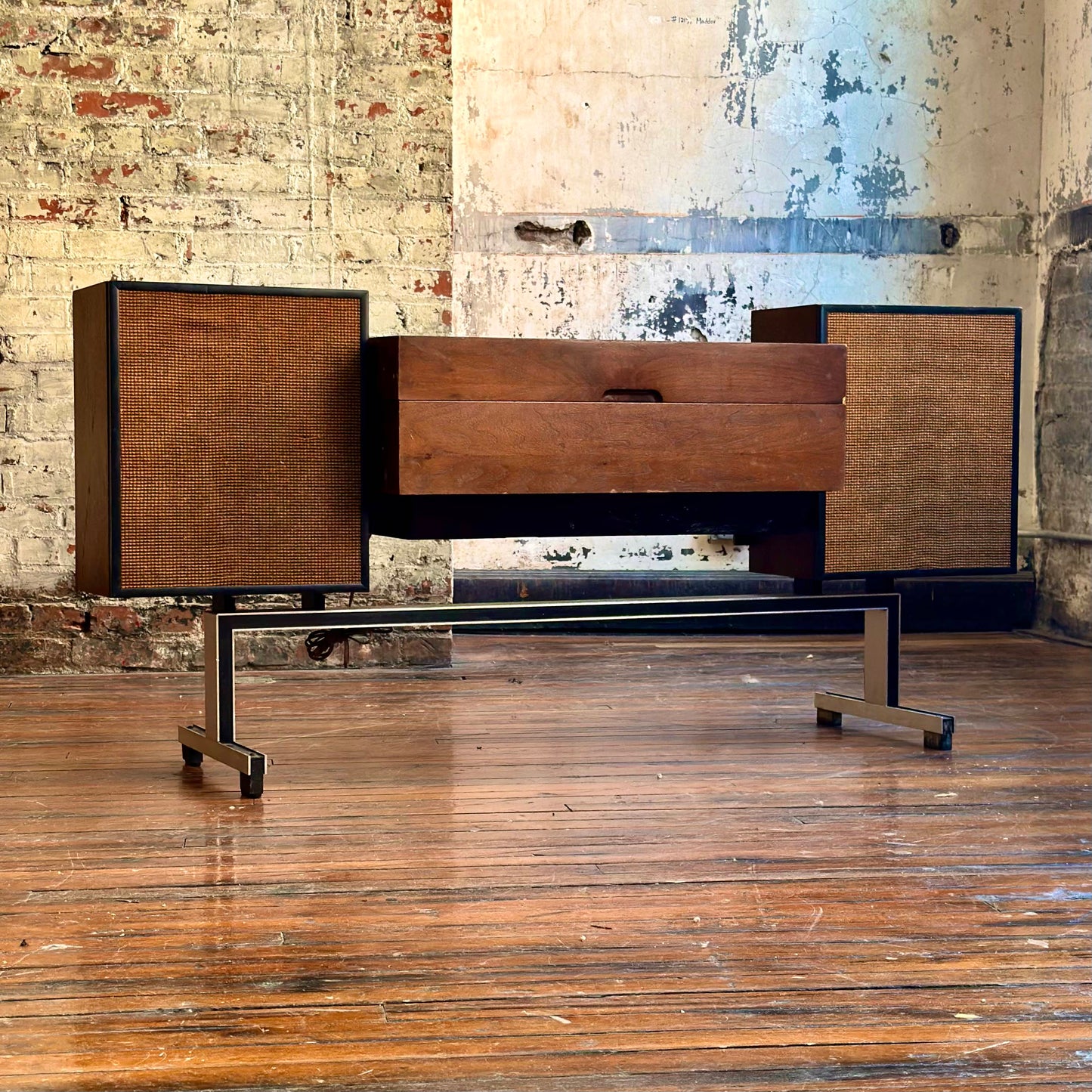 Zenith "The Trent" Rare Stereo Console - Restoration & RetroEngineering Included