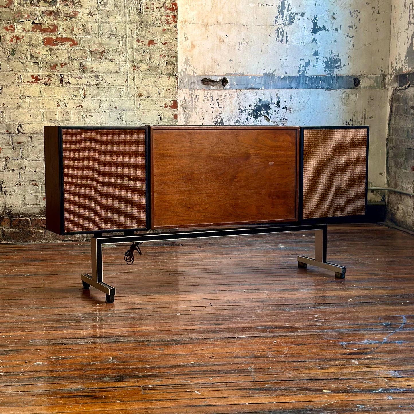 Zenith "The Trent" Rare Stereo Console - Restoration & RetroEngineering Included