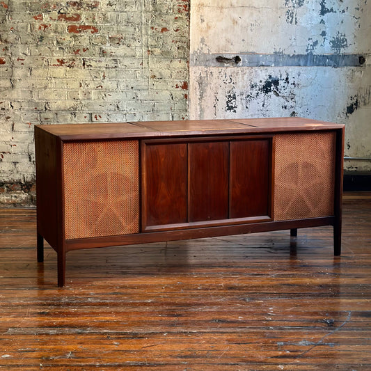 Motorola X100 Stereo Console - Restoration & RetroEngineering Included